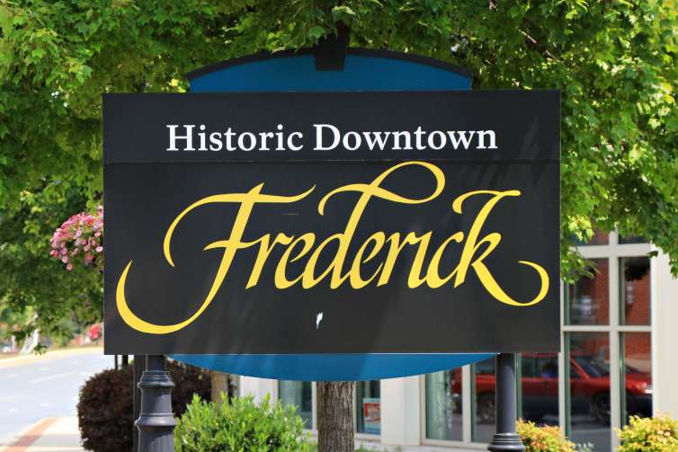 5 Reasons to Shop Local for Your Engagement Ring in Frederick, MD