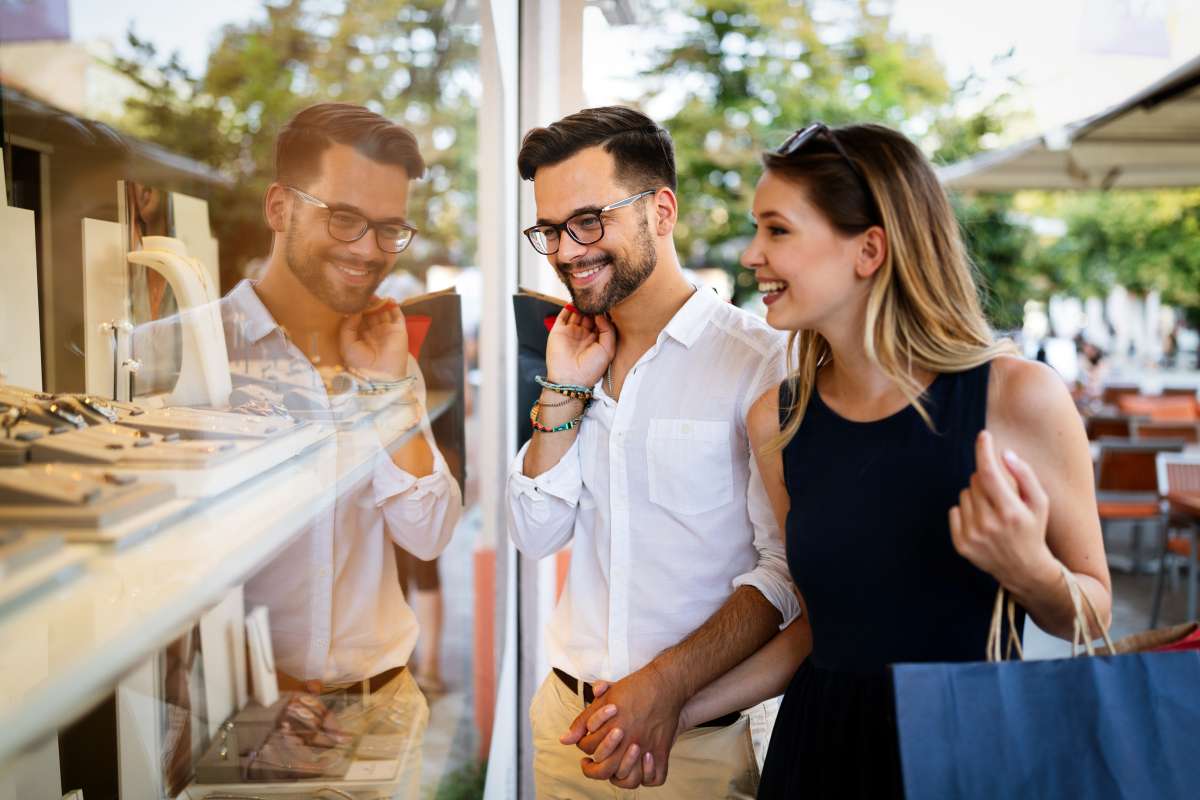 Comparing Value: Major Chains vs Independent Jewelry Stores