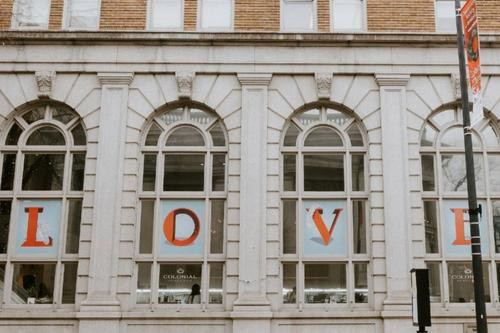 Window Design Contest
